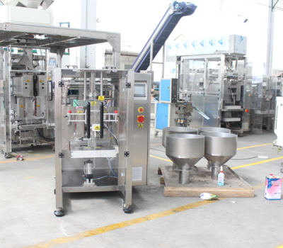  Principles of purchasing granule packing machine